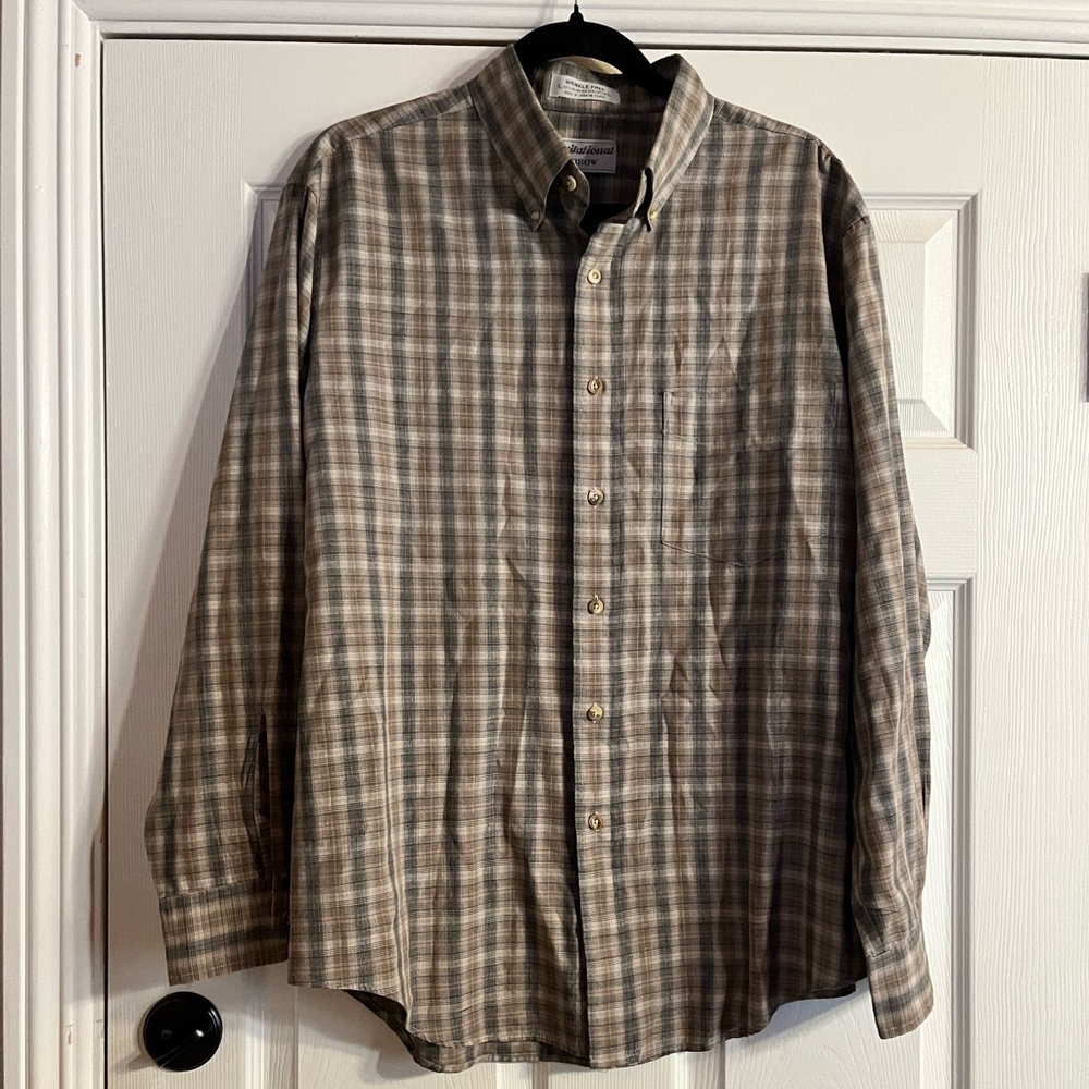Men’s Plaid Buttondown
